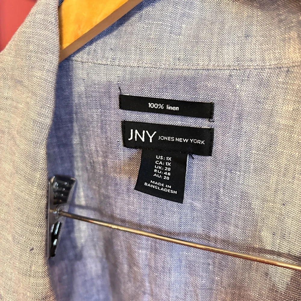 Jones New York Linen Jacket in Light Blue - Picture 2 of 2